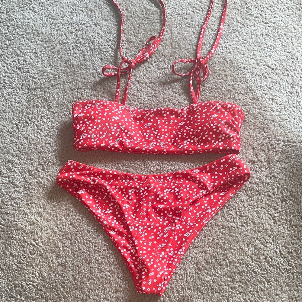 SHEIN Red and White Floral Bikini 2 piece bikini swim wear size small tie top